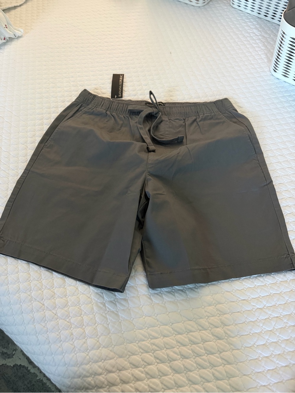 Banana Republic Men's Charcoal Drawstring Hybrid Shorts